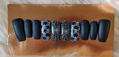 Customized Claws Press-On Nails Halloween Edition #1 "