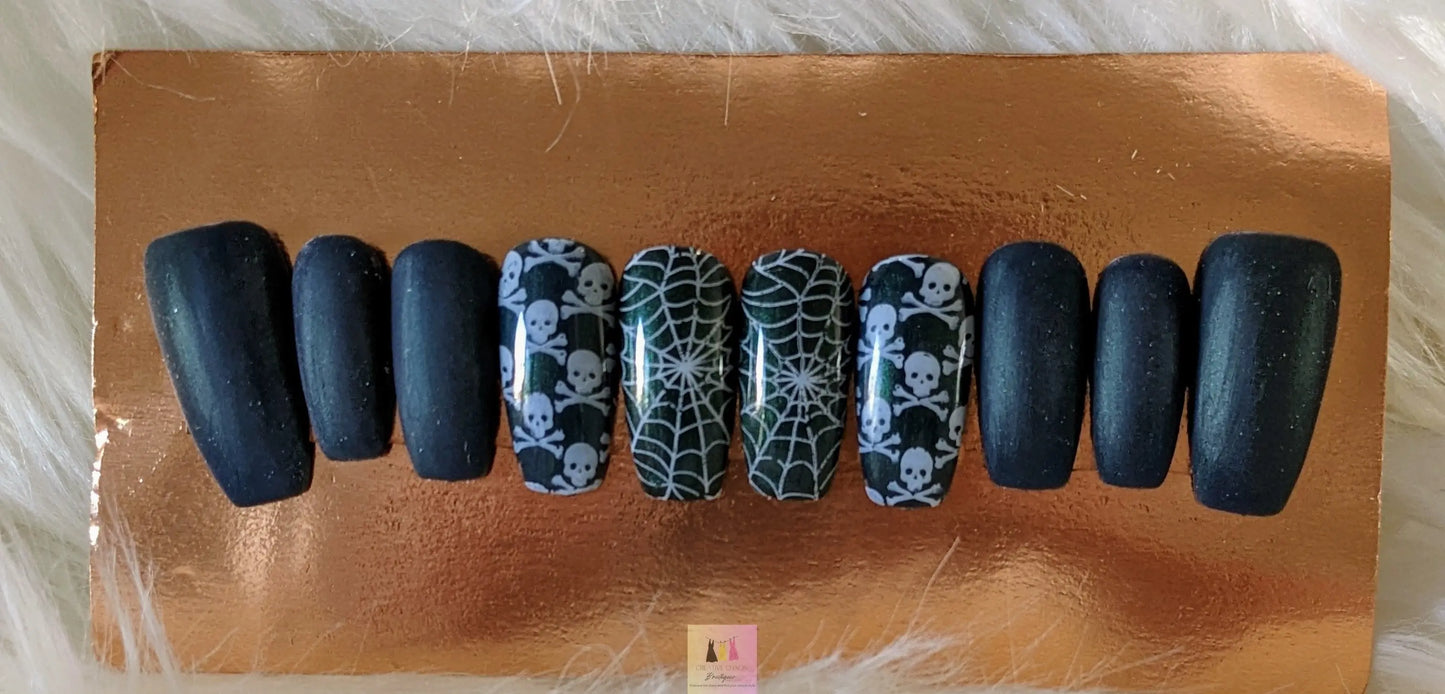 Customized Claws Press-On Nails Halloween Edition #1.