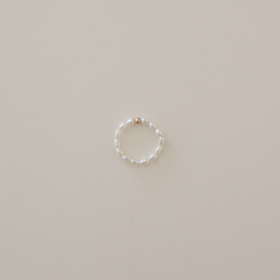 Dainty Vintage Pearl Ring Urth and Sea