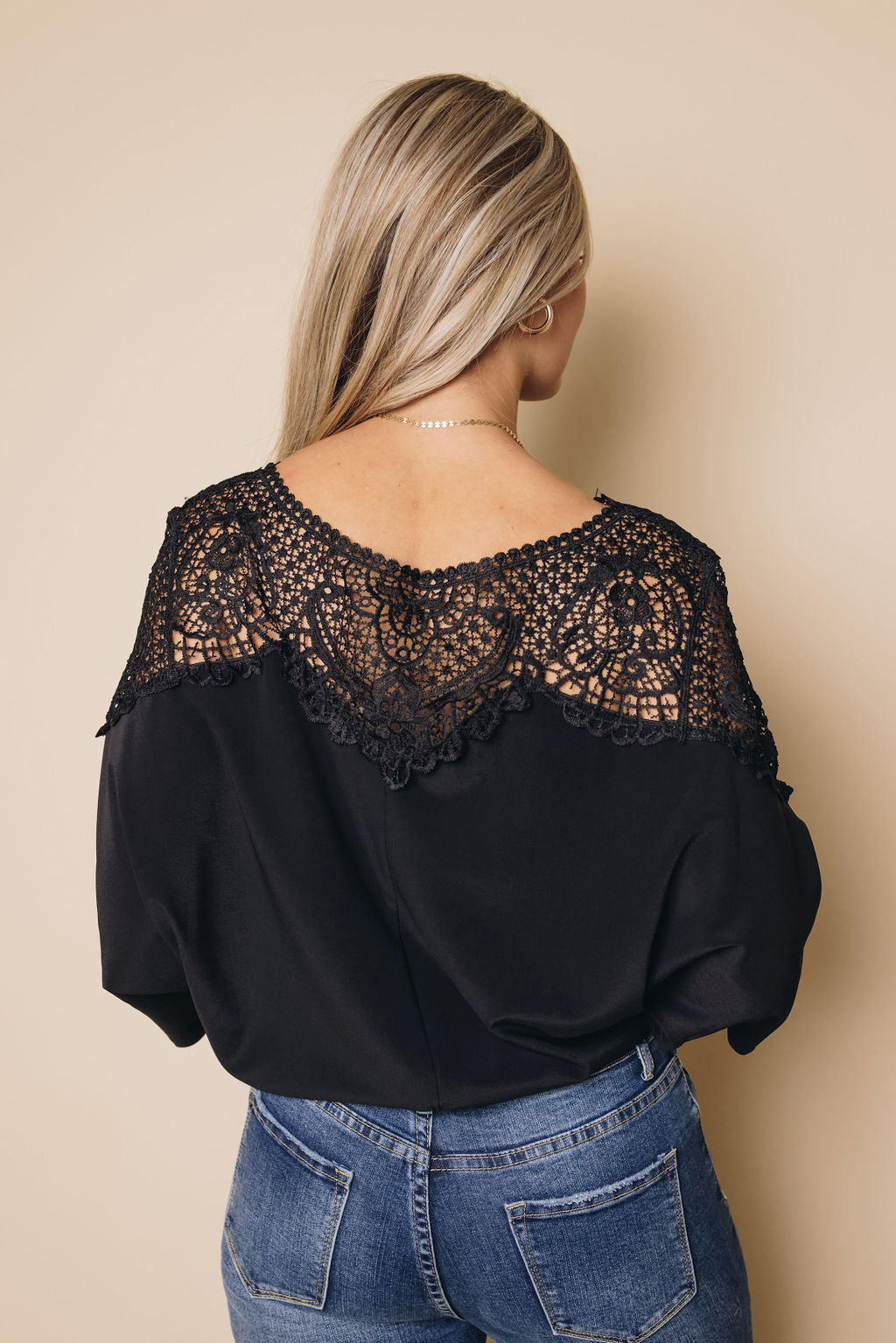 Erika Lace Tie Knot Blouse Stay Warm in Style