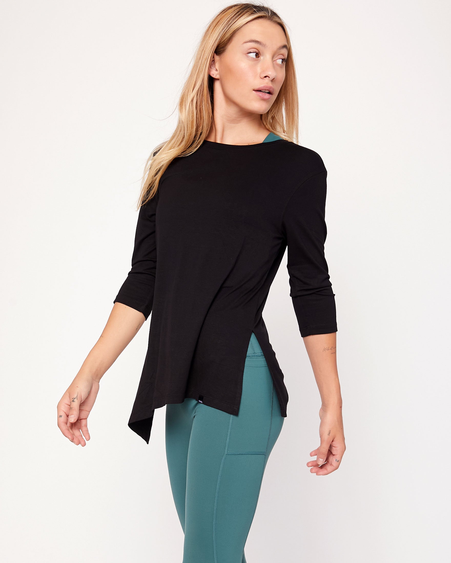 Anen Side Tie 3/4 Sleeve Top Rebody