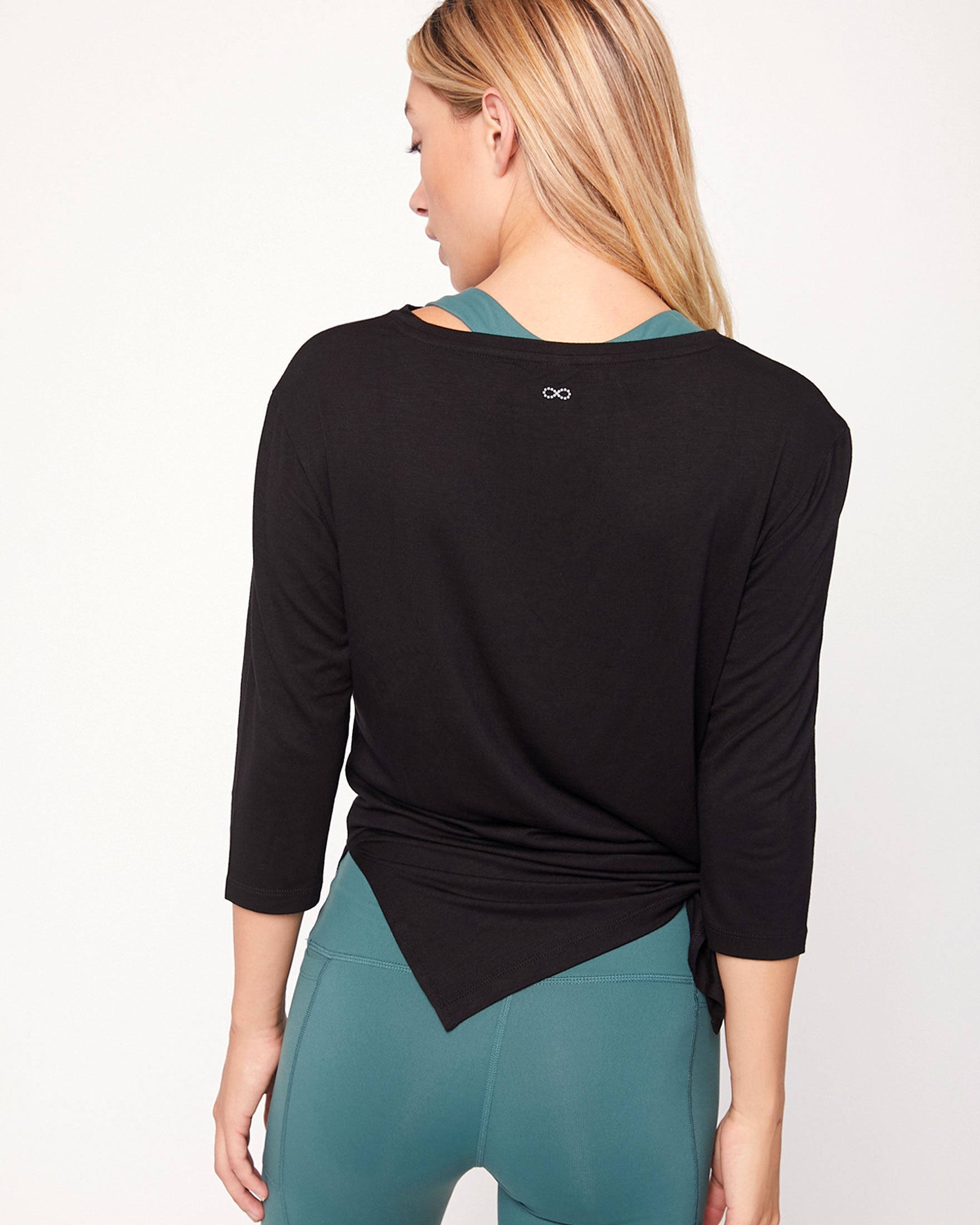 Anen Side Tie 3/4 Sleeve Top Rebody